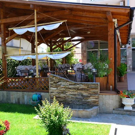 Hotel Saint George Family Lozenets