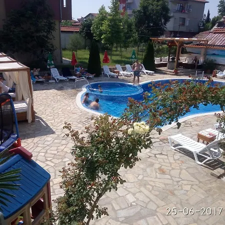Saint George Family Hotel