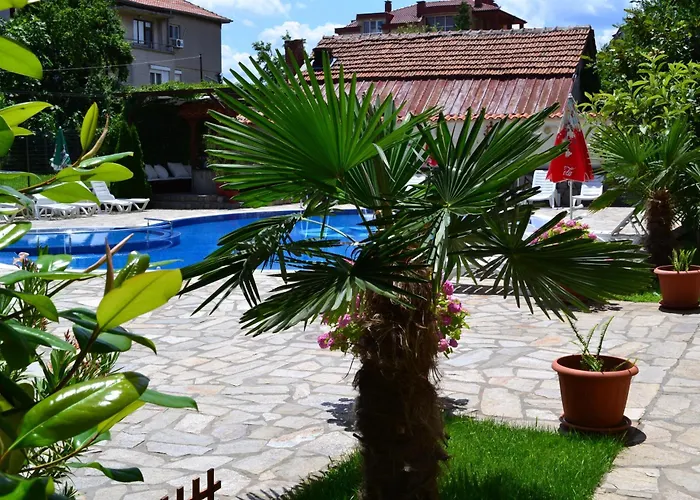 Hotel Saint George Family Lozenets